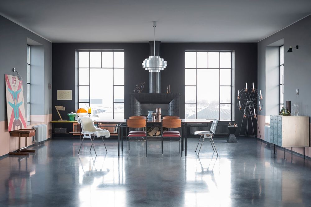 Loft 19 : Une usine d\'arme devient une maison moderne Loft 19 : Une usine d\'arme devient une maison moderne