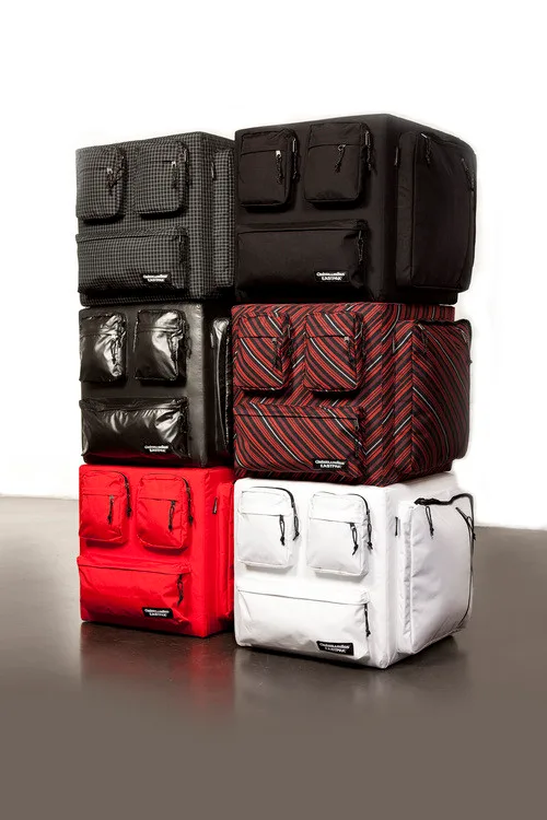 Pouf déco : le pouf Built to Resi(s)t by Quinze & Milan et Eastpak Pouf déco : le pouf Built to Resi(s)t by Quinze & Milan et Eastpak