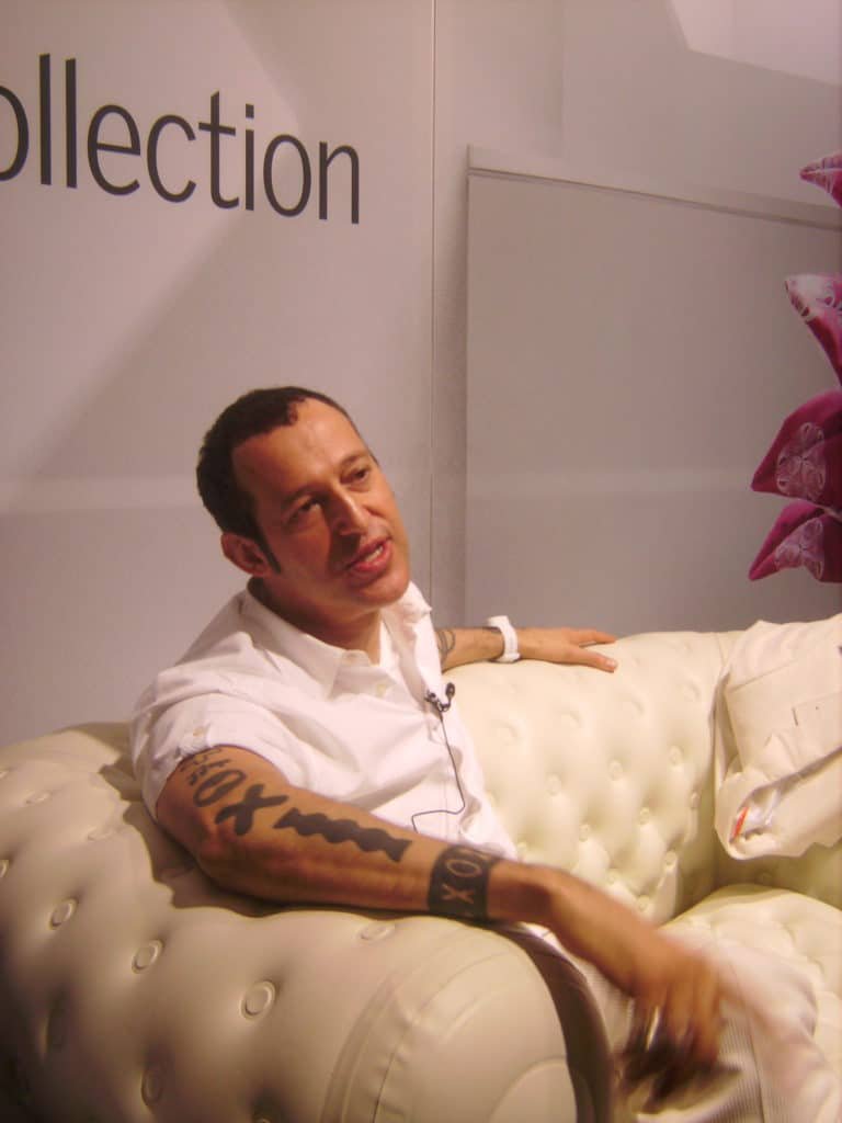 Karim Rashid stores Velux Karim Rashid stores Velux