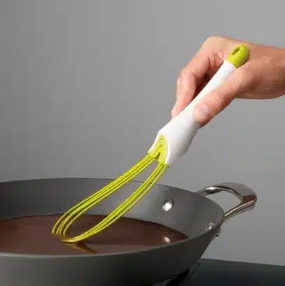 Le fouet Twist Whisk de Joseph Joseph fouet Whisk Joseph Jospeh
