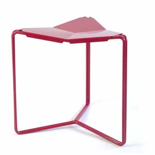 Le tabouret de bar en acier N°3 Stool Le tabouret de bar en acier N°3 Stool
