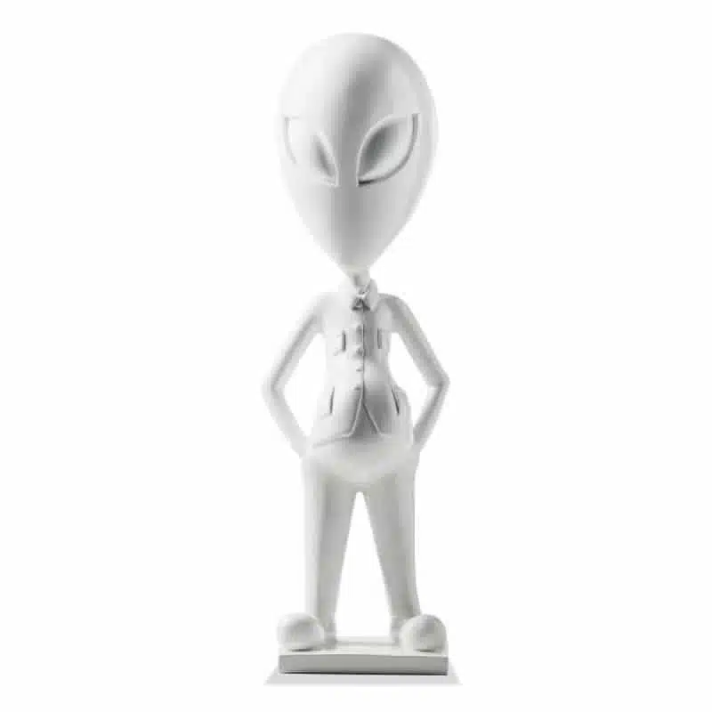 Les sculptures Monsieur et Madame Alien Les sculptures Monsieur et Madame Alien