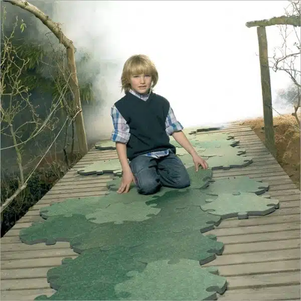 Le tapis Puzzle Carpet by Satyendra Pakhalé