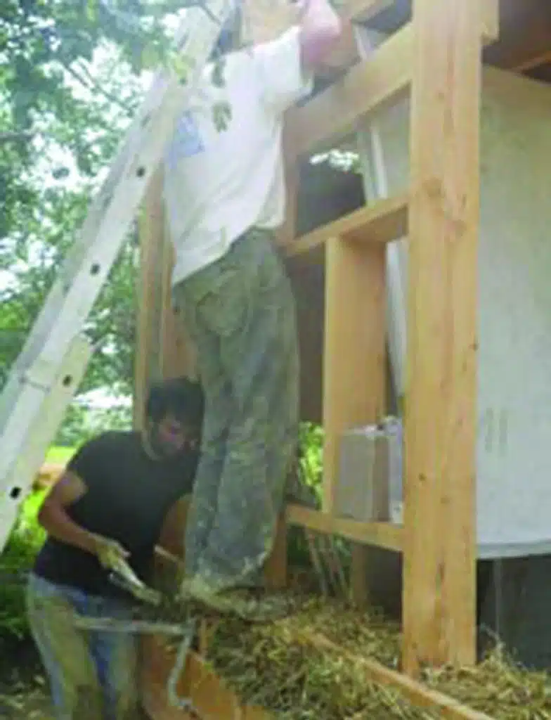 Les maisons écologiques de HEPOC en botte de paille Les maisons écologiques de HEPOC en botte de paille