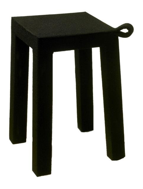 Fernando Brizio imagine Handle : des tabourets colorés d'appoint simples et solides Fernando Brizio imagine Handle : des tabourets colorés d'appoint simples et solides