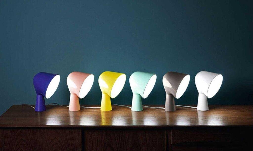 La lampe de table Binic pour Foscarini La lampe de table Binic pour Foscarini