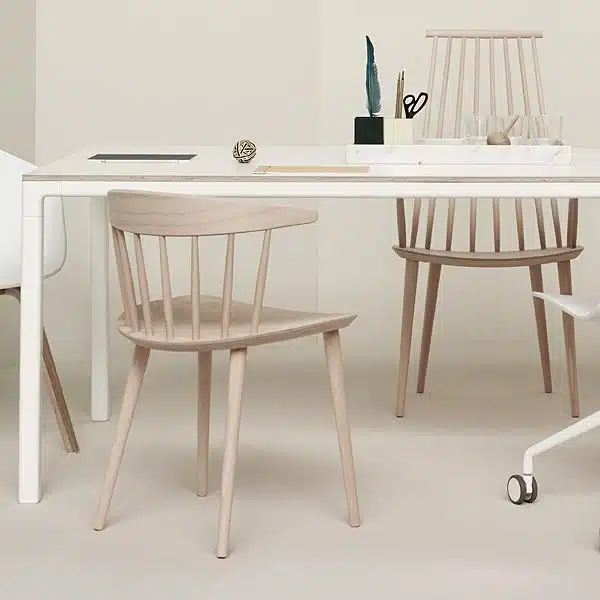 La chaise design J104 de Jorgen Baekmark J104 chaise Jorgen Baekmark