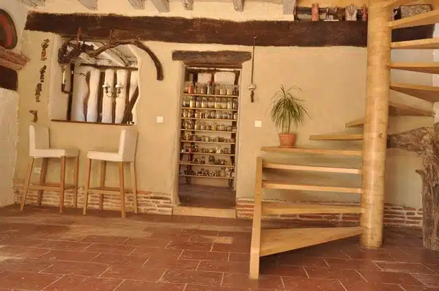 Les maisons écologiques en terre crue par HEPOC Les maisons écologiques en terre crue par HEPOC