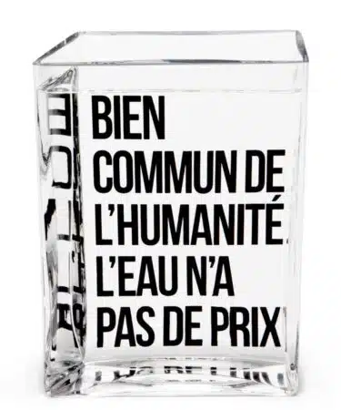 La carafe La Lame d'Eau de Philippe Starck La carafe La Lame d'Eau de Philippe Starck