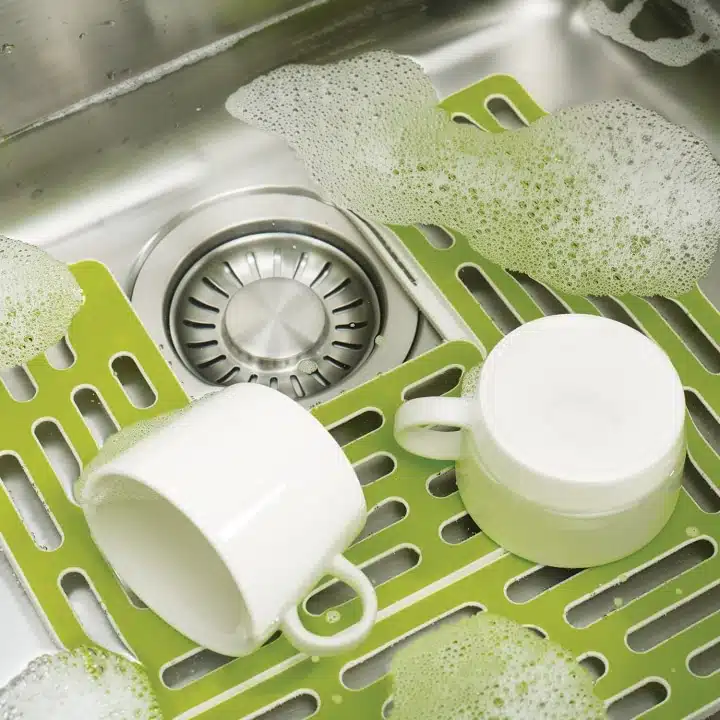 L’égouttoir à verres Sink Saver de Joseph Joseph Sink Saver Joseph Joseph