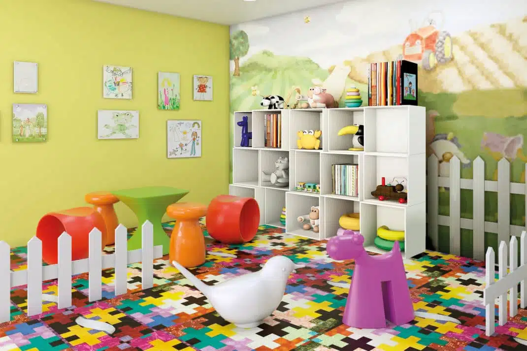 Tabouret design pour enfant Doggy de Eero Aarnio Tabouret design pour enfant Doggy de Eero Aarnio