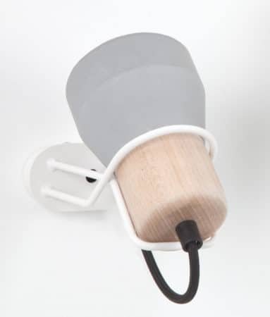 Les lampes Cement Wood by Thinkk Studio pour Spécimen Editions Les lampes Cement Wood by Thinkk Studio pour Spécimen Editions