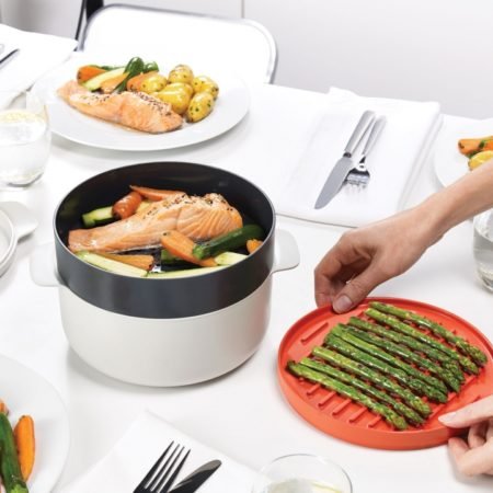 M-Cuisine - Joseph Joseph imagine des plats pour votre micro-onde M-Cuisine - Joseph Joseph imagine des plats pour votre micro-onde