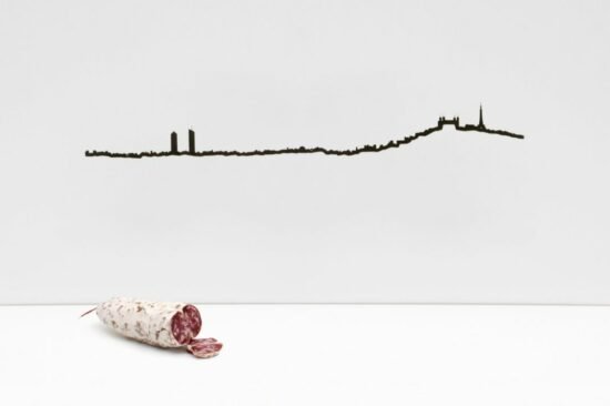 lyon theline