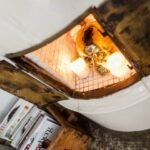 Un petit espace décoré simplement mais avec confort