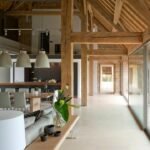 Rénovation d’une grange by McLean Quinlan
