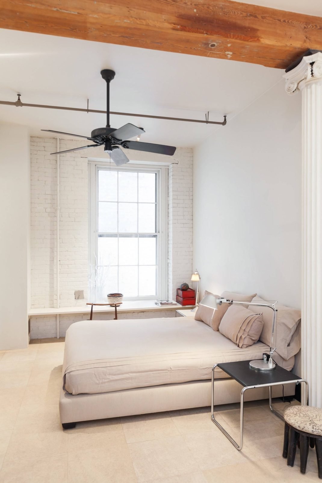 La brique peut a elle seule être la déco d'une chambre et de ses murs La brique peut a elle seule être la déco d'une chambre et de ses murs