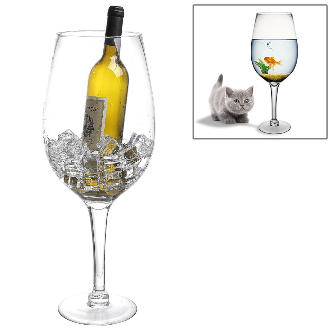 Le verre à vin transparent géant