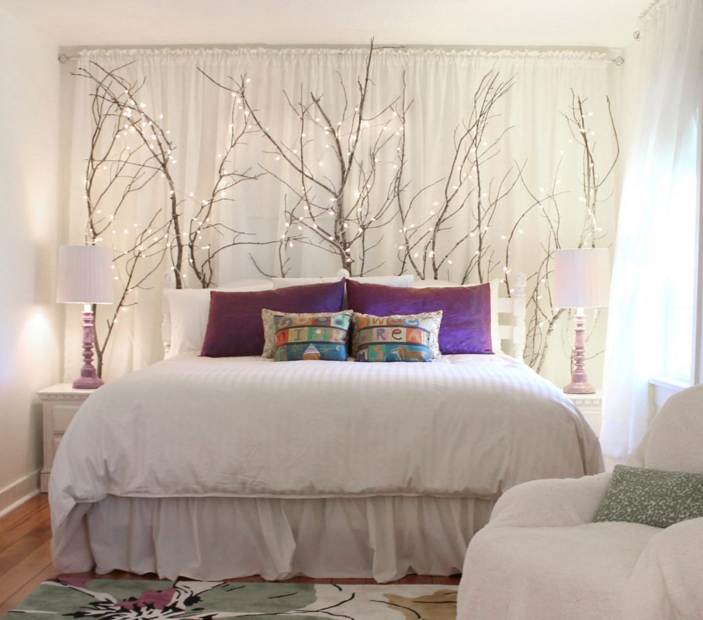 Des têtes de lit DIY avec des rideaux Têtes de lit créatives des rideaux