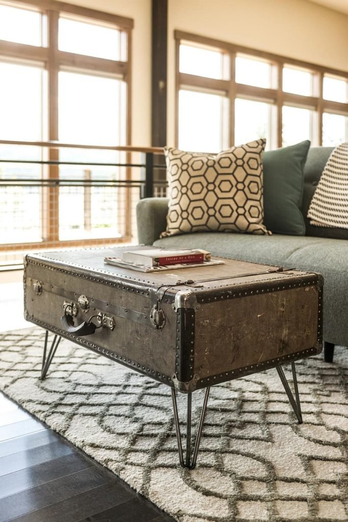 Tables basses valise et coffre 25 idées déco qui associent le vintage à la vivacité 3 Tables basses valise et coffre 25 idées déco qui associent le vintage à la vivacité 3