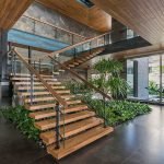Comment utiliser l'espace sous l'escalier de votre maison 6