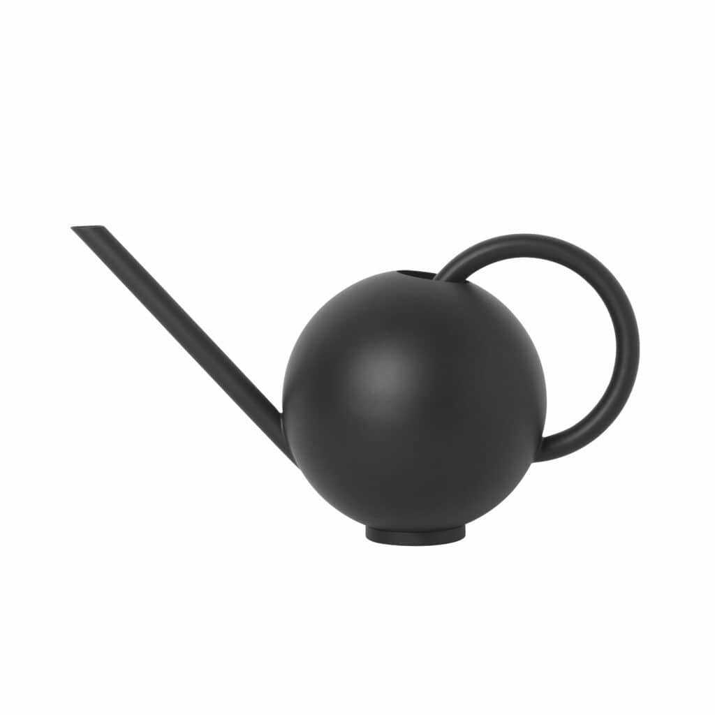 Le scandinave minimaliste l'arrosoir Orb de Ferm Living Le scandinave minimaliste l'arrosoir Orb de Ferm Living