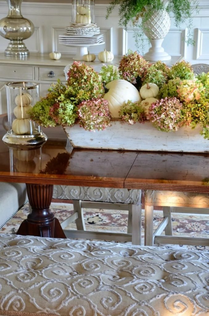 Des centres de table avec des hortensias Des centres de table avec des hortensias