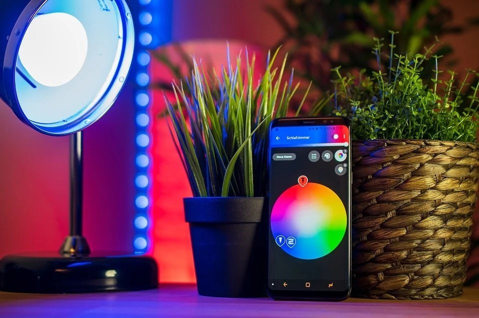 Installer des lampes intelligentes chez vous