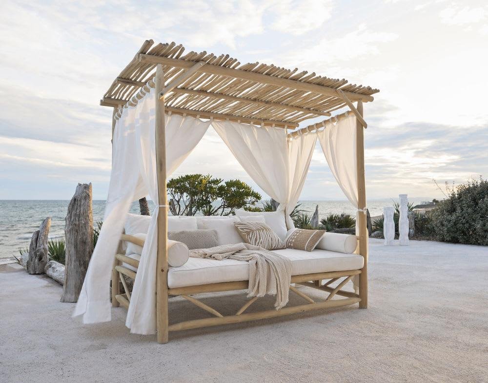 La chaise longue de plage Les lits d'extérieur