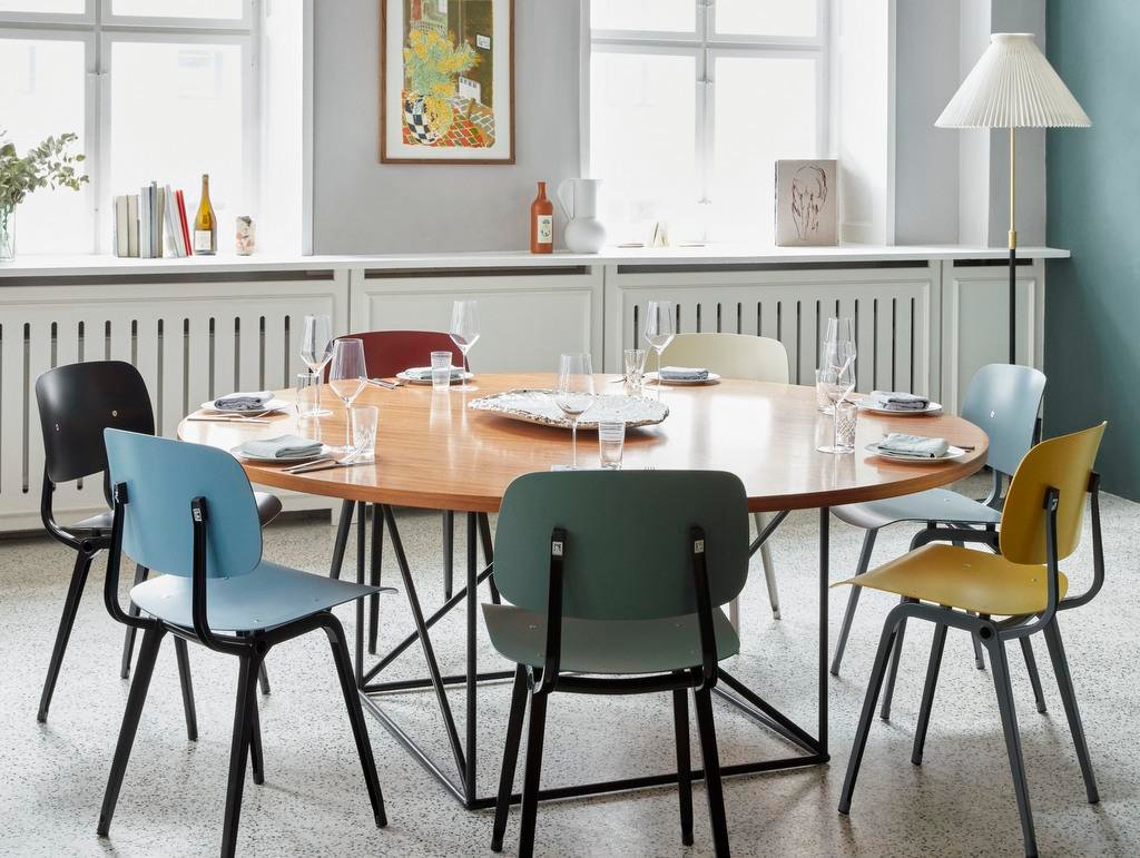 Les meubles indispensables à l’aménagement des espaces intérieur et extérieur