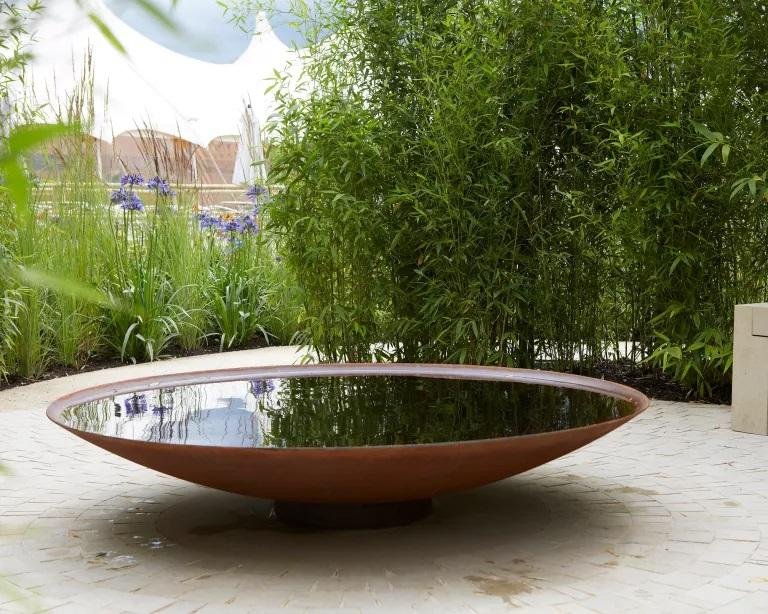 Ajoutez un point d'eau ou une piscine lors de votre aménagement extérieur Ajoutez un point d'eau ou une piscine lors de votre aménagement extérieur
