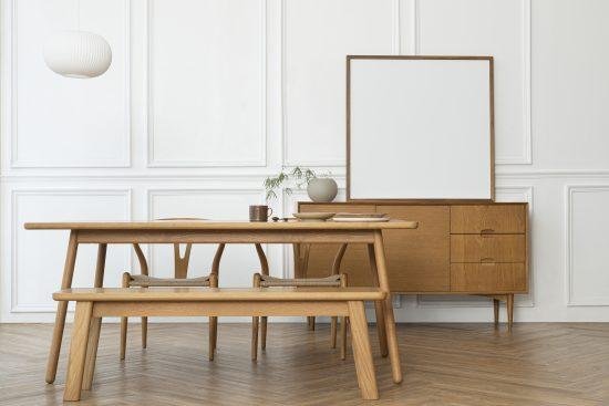 Des bancs de salle à manger autour de votre table extensible