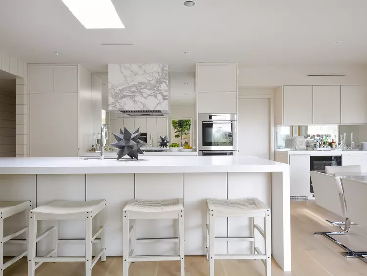 Décorer le plan de travail de sa cuisine avec un objet original