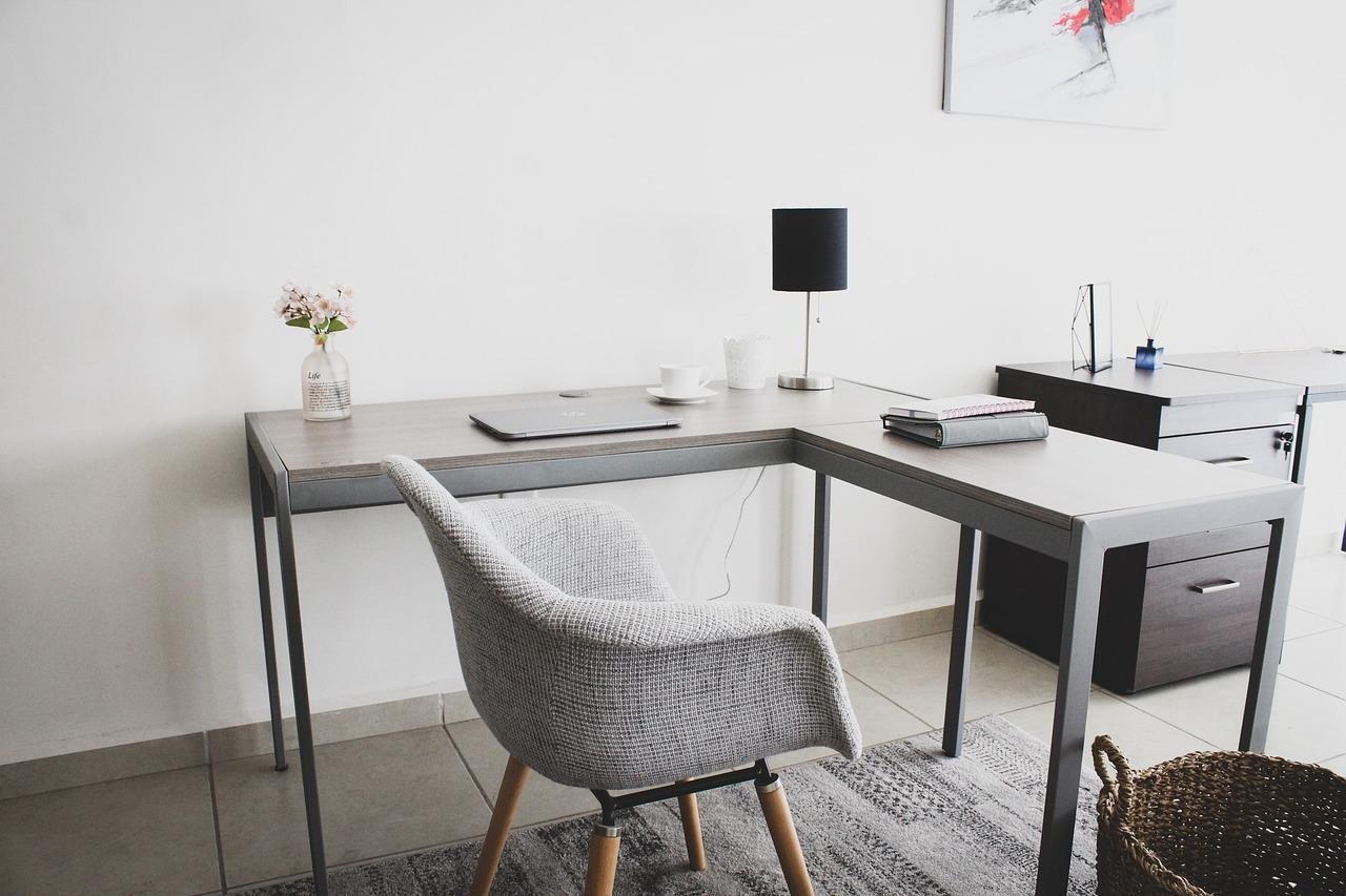 Quel mobilier de bureau choisir pour un petit espace de travail