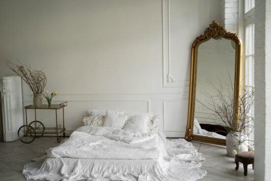 Arrêtez de mal dormir ce simple accessoire va sauver votre vieux matelas et votre dos