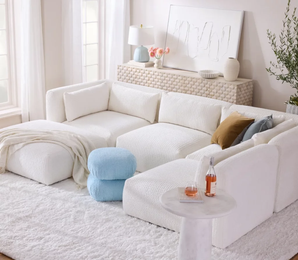 pantone 2026 couleur de l'année 11-4201 cloud dancer utiliser Cloud Dancer dans ta déco 1